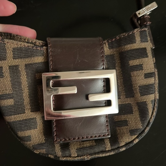 HOLIDAY SALE! Fendi Zucca FF Logo Mini Croissant Bag - vintage & rare! - Picture 5 of 17